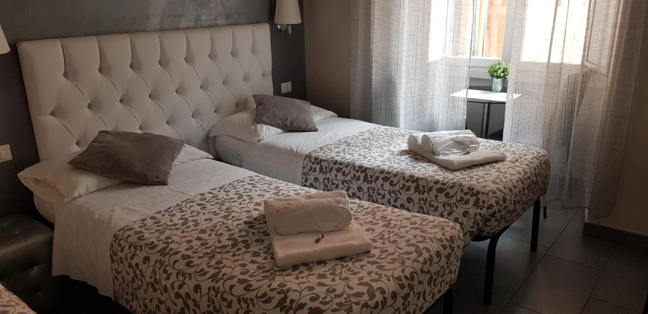 Relais Cavour Bed & Breakfast 2*